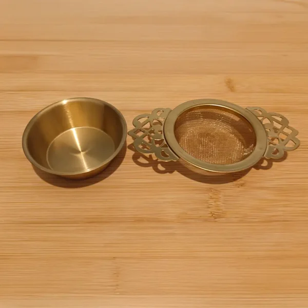 Tea strainer with rest Tea strainer with rest -Ann'c Tea online shop